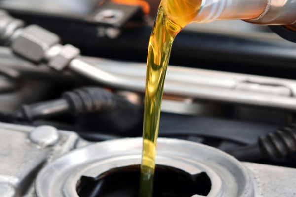 Motor Yağı ve Yağ Filtresi Değişimi